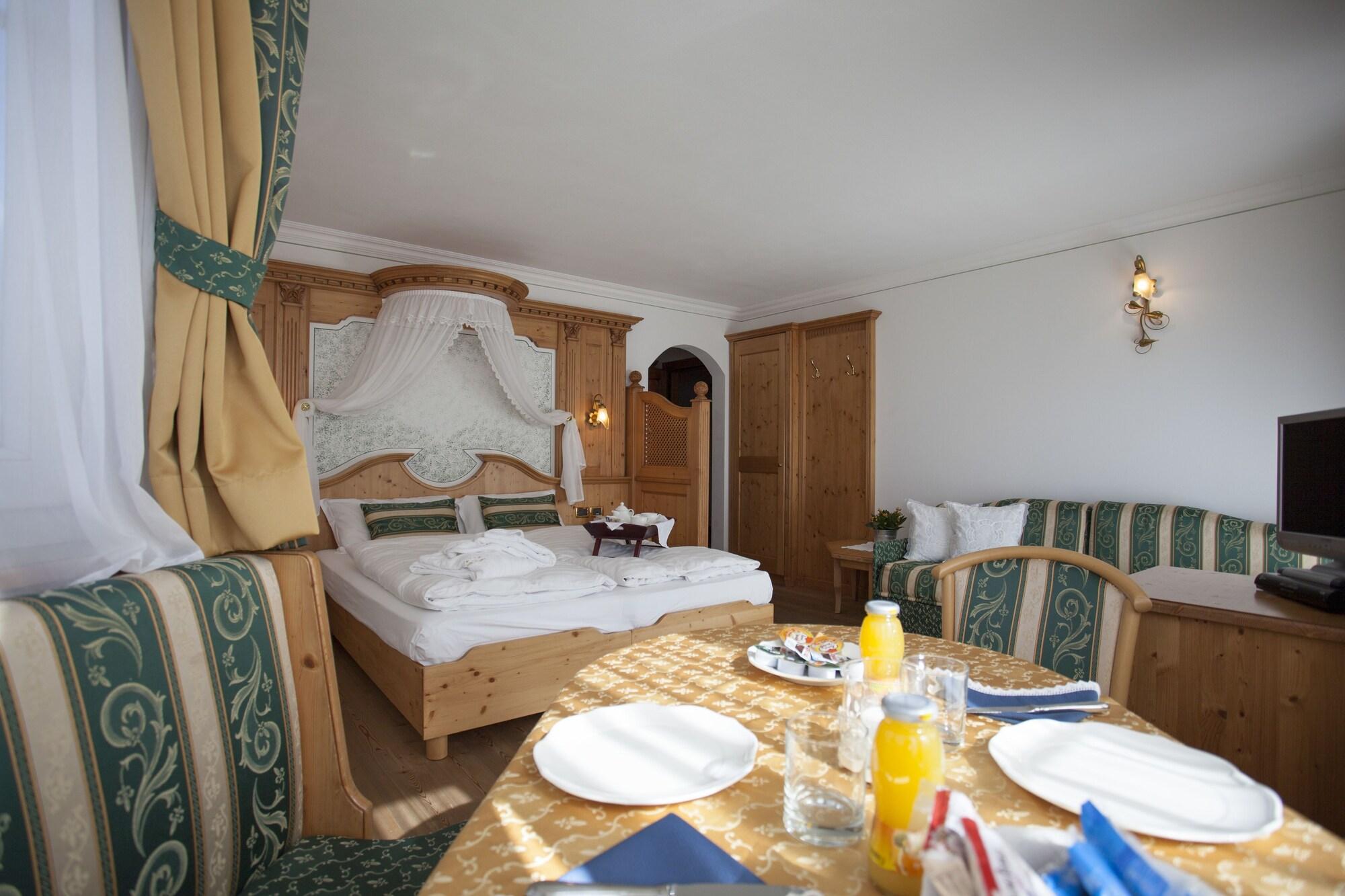 Hotel Chalet All'Imperatore Madonna di Campiglio Exterior foto