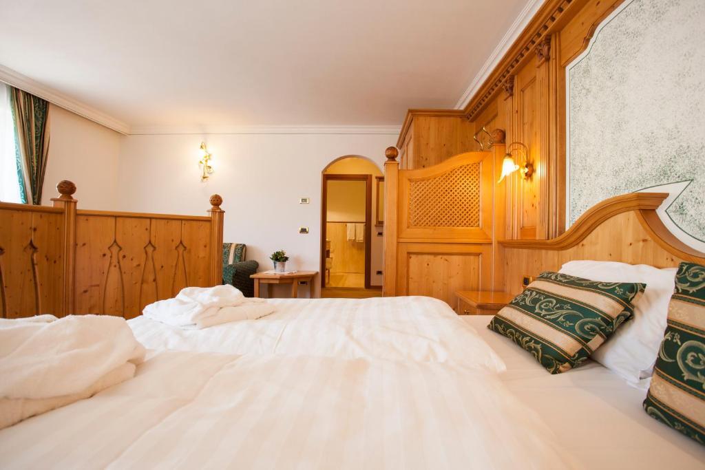 Hotel Chalet All'Imperatore Madonna di Campiglio Exterior foto