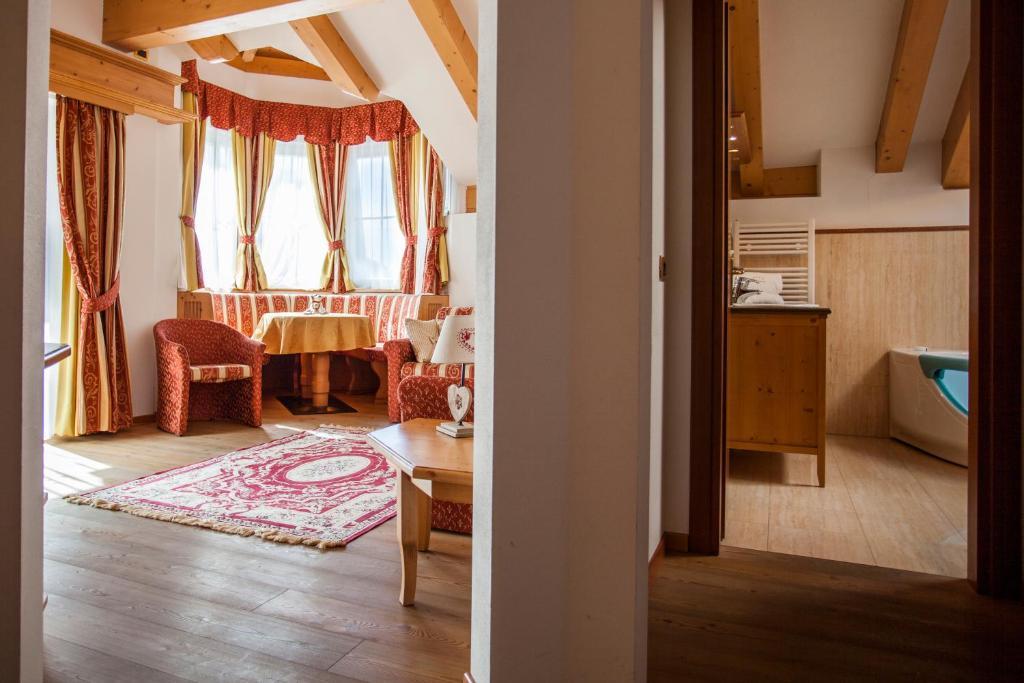 Hotel Chalet All'Imperatore Madonna di Campiglio Exterior foto