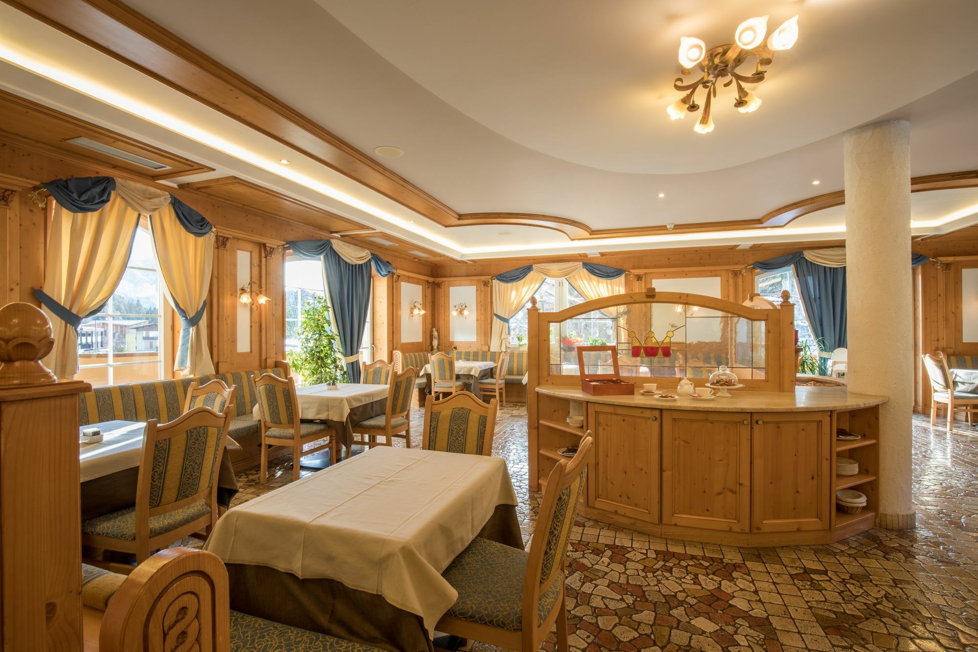 Hotel Chalet All'Imperatore Madonna di Campiglio Exterior foto